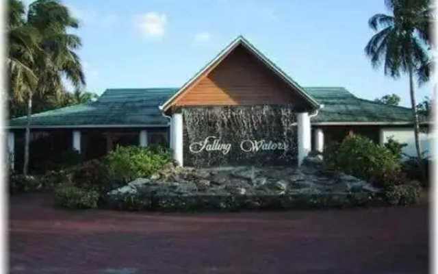 photo 2 of Falling Waters Newest Luxury 2 Br - Modern, elegant, extras included Oct/Nov Avl