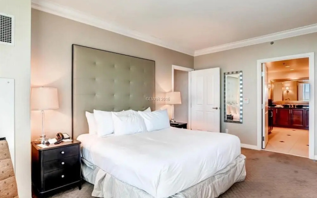photo 3 of Fallon Luxury Rentals at The Signature