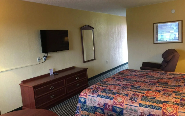 photo 5 of Family Budget Inn Harrison