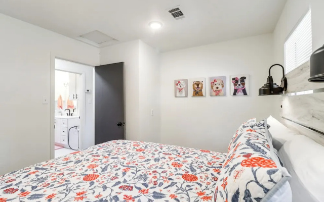 photo 2 of Family Home in Mountain View < 1 Mi to Downtown!
