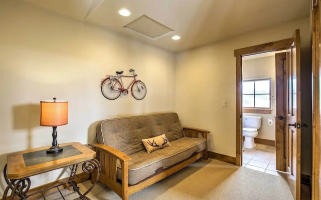 photo 5 of 3 Mi to Granby Ranch: Family-friendly Home
