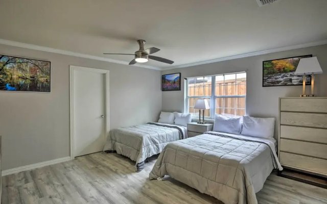 photo 2 of Families Welcome! Garland Home w/ Game Room