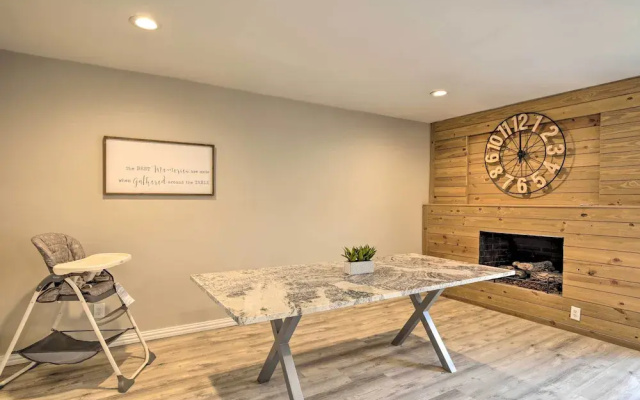 photo 5 of Families Welcome! Garland Home w/ Game Room