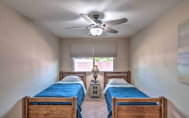 photo 4 of Pet-friendly Arizona Escape: Golf & Hike Nearby!