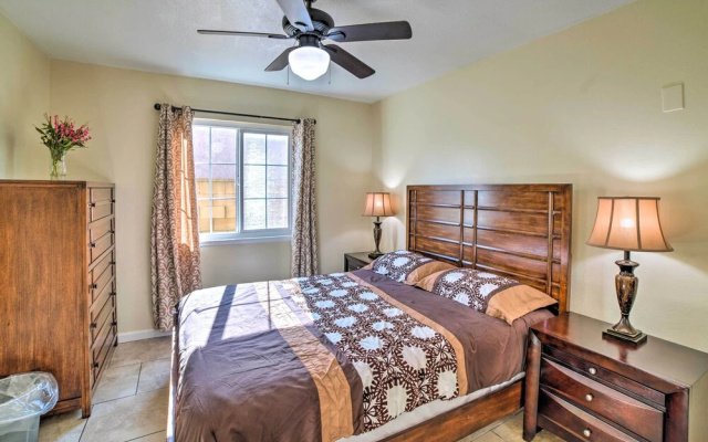 photo 4 of Family-friendly Home w/ Basketball Court!