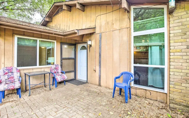 photo 2 of Family-friendly Townhouse w/ Private Patio