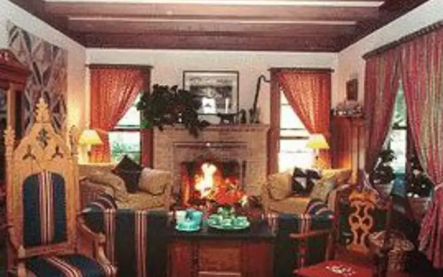 photo 5 of Fanny's