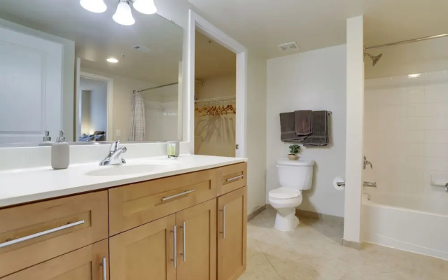photo 3 of Fantastic 1 Bedroom Condo at Arlington