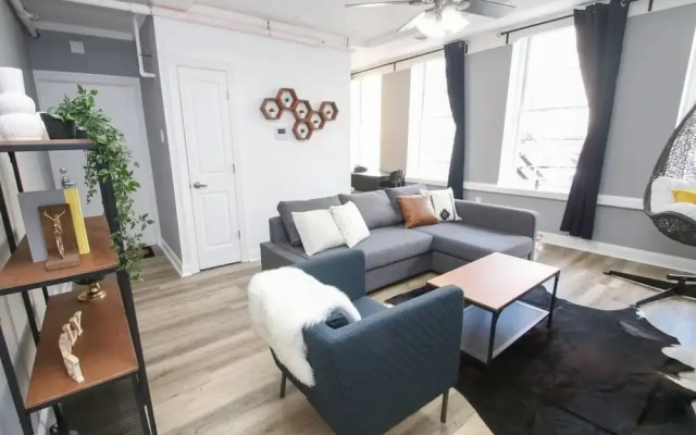 photo 4 of Fantastic Comfort! Downtown + Old City! Sleeps 5!