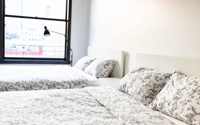photo 3 of Fashion Loft 2 bedroom Downtown