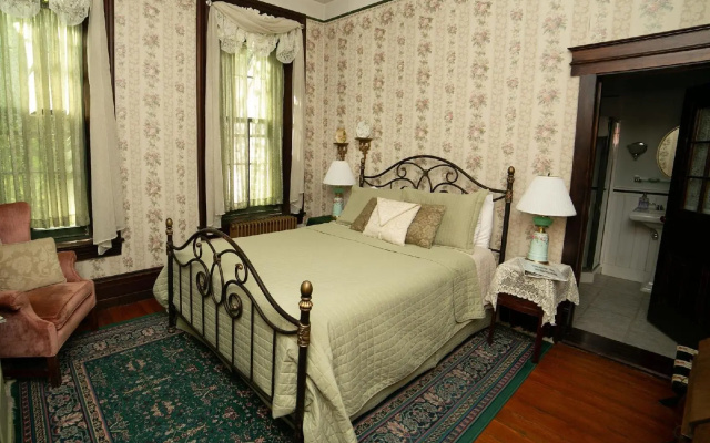 photo 5 of Faunbrook Bed & Breakfast