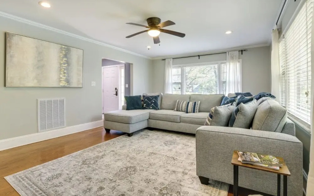 photo 2 of Fayetteville Vacation Rental - 1 Mi to Downtown!