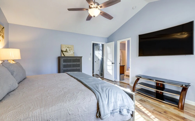 photo 3 of Fayetteville Vacation Rental ~ 24 Mi to Atlanta!