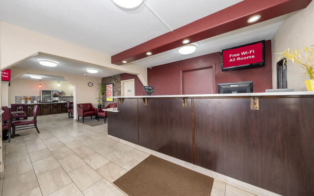 photo 2 of Red Roof Inn PLUS+ Huntsville - Madison