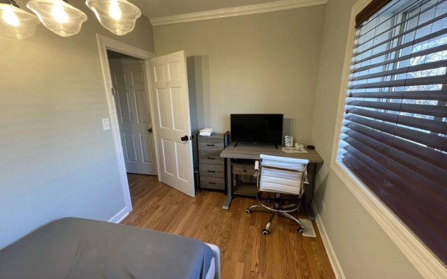 photo 4 of Feel At Home In Flo Bright Welcoming Private Room