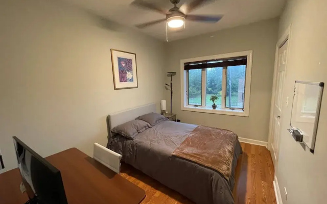 photo 5 of Feel Cozy At Home In Cio A Clean Bright Welcoming Private Updated Room
