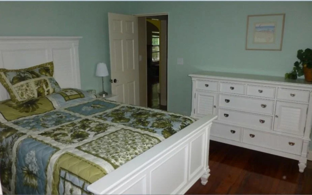 photo 4 of Fern Cottage Vacation Home