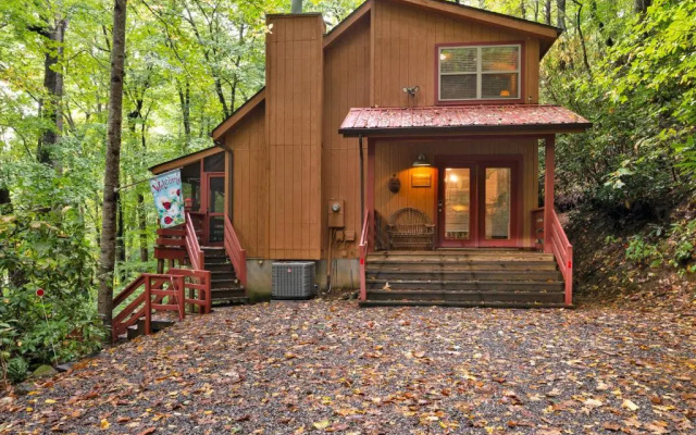 photo 2 of Fernbrook Treehouse
