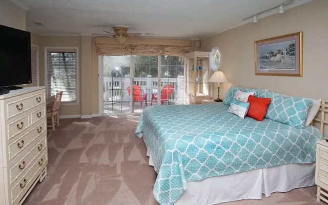 photo 4 of Fifty Palms by RedAwning