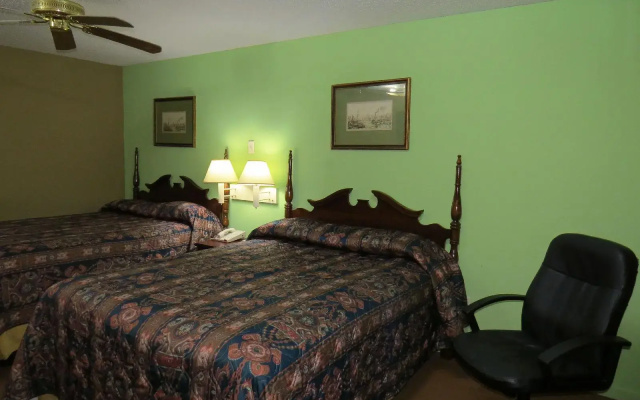 photo 3 of First Western Inn Caseyville