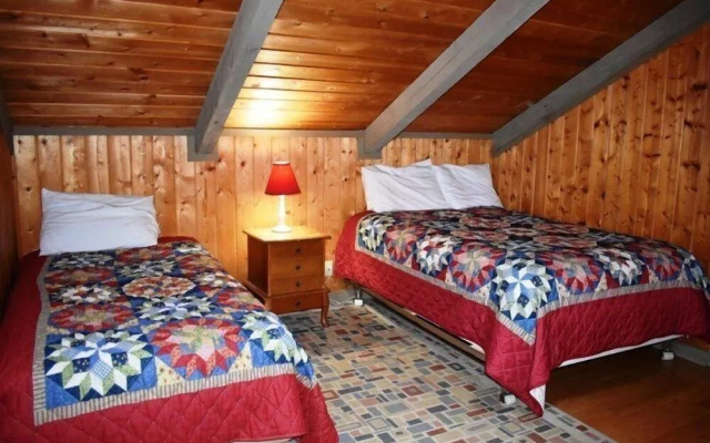 photo 2 of Fish Trap Cabin