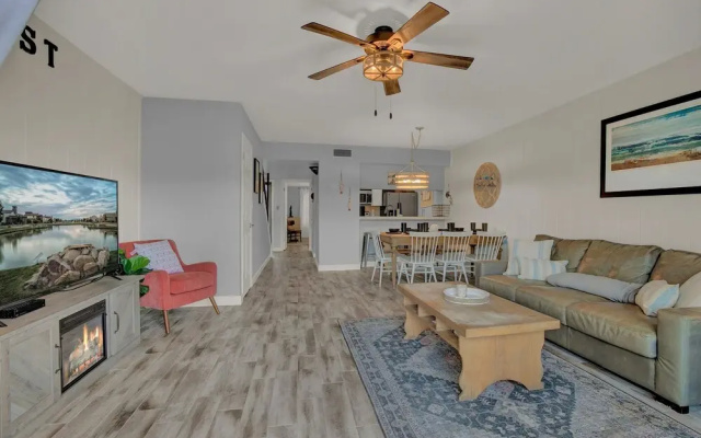 photo 5 of Fishermans Friend! - Coastal Condo - Views Await!