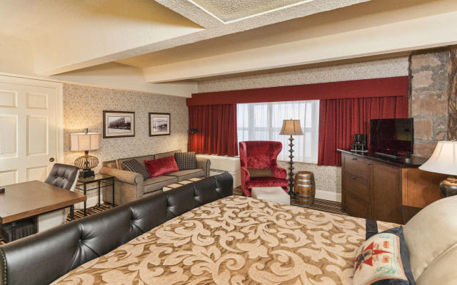 photo 4 of Fitger's Inn