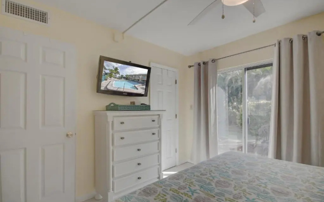 photo 2 of Five Palms Suite 107 - Daily - Weekly - Monthly