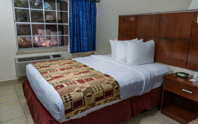 photo 2 of Flamingo Express Hotel