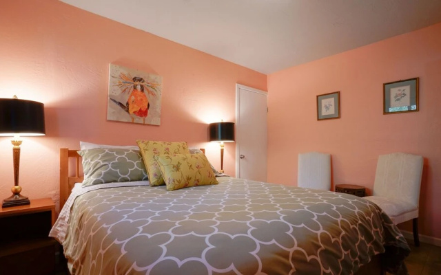 photo 3 of Flamingo Lady San Francisco Airport North Sleeps 6