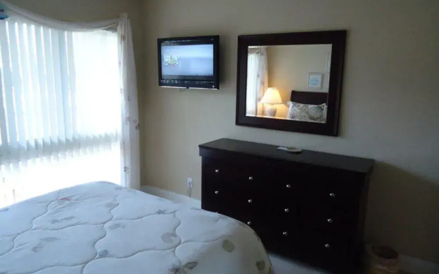 photo 3 of Floranada Condo #21