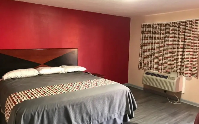 photo 2 of Florence Inn and Suites