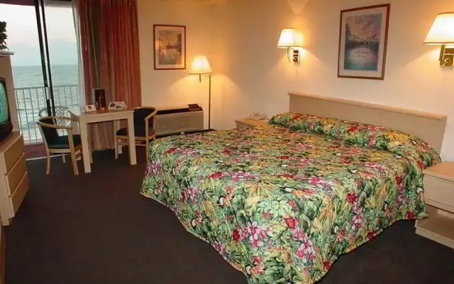 photo 2 of Plunge Beach Resort