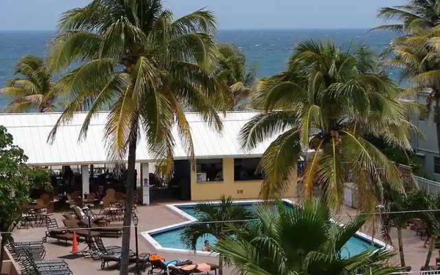 photo 4 of Plunge Beach Resort