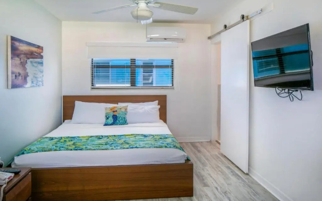 photo 3 of St Pete Beach Suites