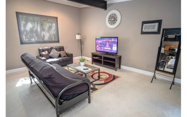 photo 2 of BIG Studio Near Downtown With All Amenities