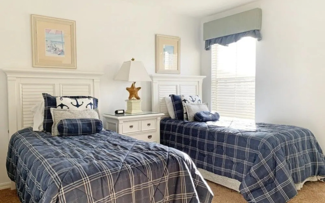 photo 3 of Florida Tradition 5 Bedroom Home by RedAwning