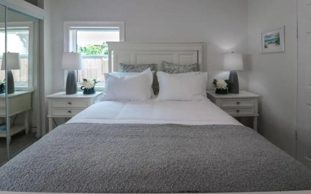 photo 3 of Florida Vacation 2 BR House 5 Min WPB Downtown Beach Golf