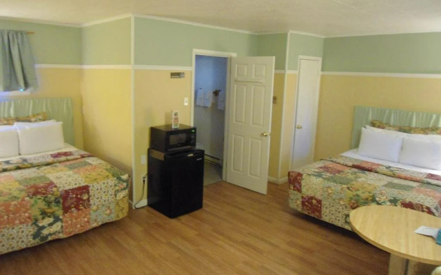 photo 2 of Flower Field Inn and Cottages
