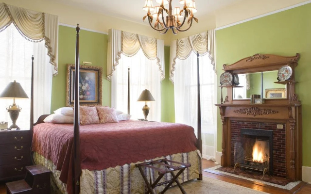 photo 3 of Foley House Inn