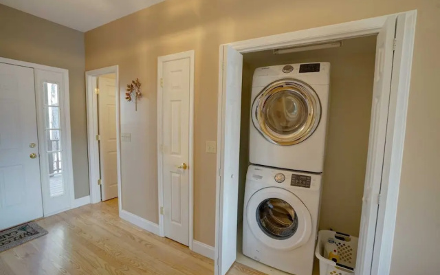 photo 2 of Fontana Lakeview Escape 4 Bedroom Home
