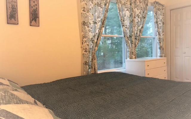 photo 5 of Footbridge Hideaway - Q967 by Getaway