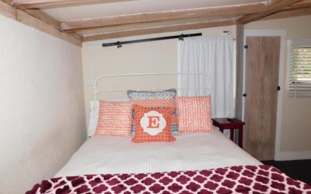 photo 4 of Forest Lodge