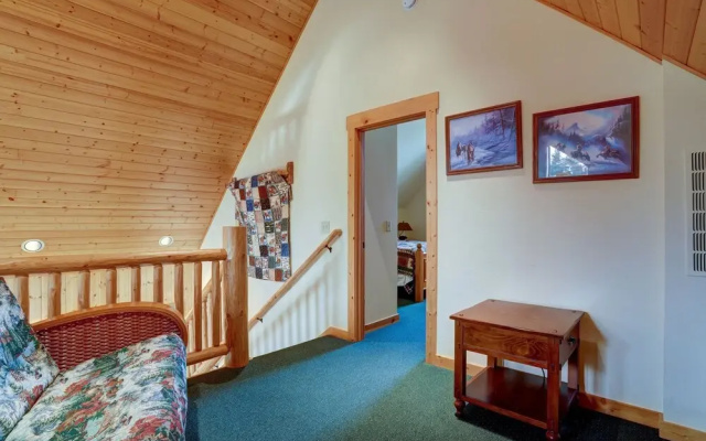 photo 5 of Forest Ridge 2 Bedroom Home by RedAwning