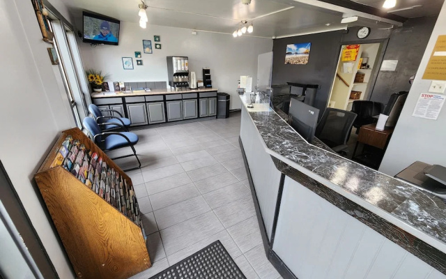 photo 2 of Omeo Suites Glass Beach