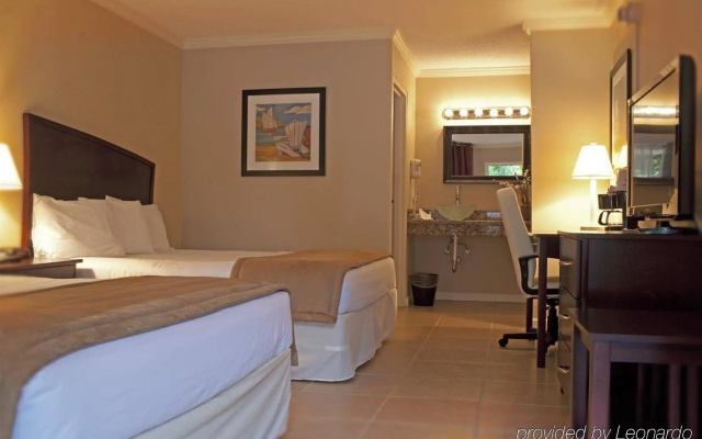 photo 4 of Fort Lauderdale Grand Hotel