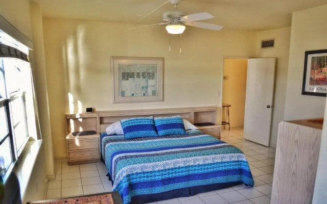 photo 3 of Fort Lauderdale Yacht and Beach Club 416