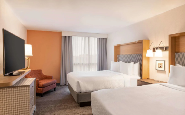 photo 5 of DoubleTree by Hilton Fort Worth South