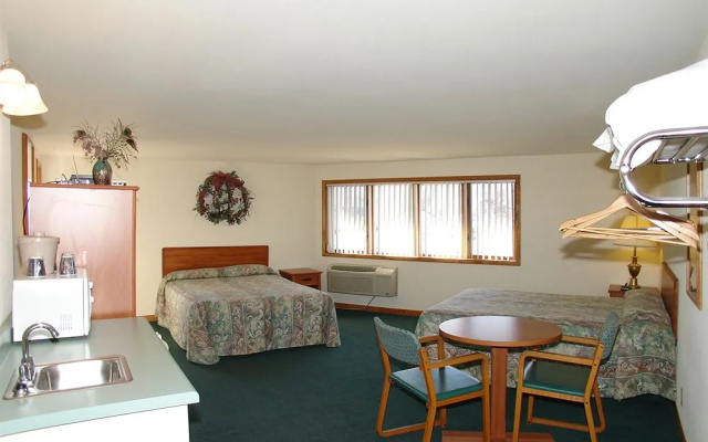 photo 5 of Forty Winks Inn LLC