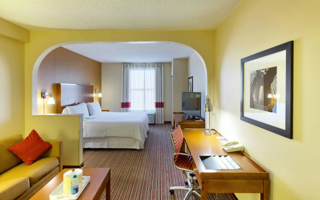 photo 4 of Four Points by Sheraton Charlotte - Pineville